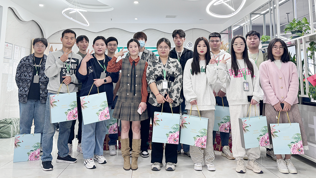 雙節(jié)同慶 | 塔孜科技集團(tuán)組織開展“喜迎中秋，歡度國(guó)慶”主題系列活動(dòng)